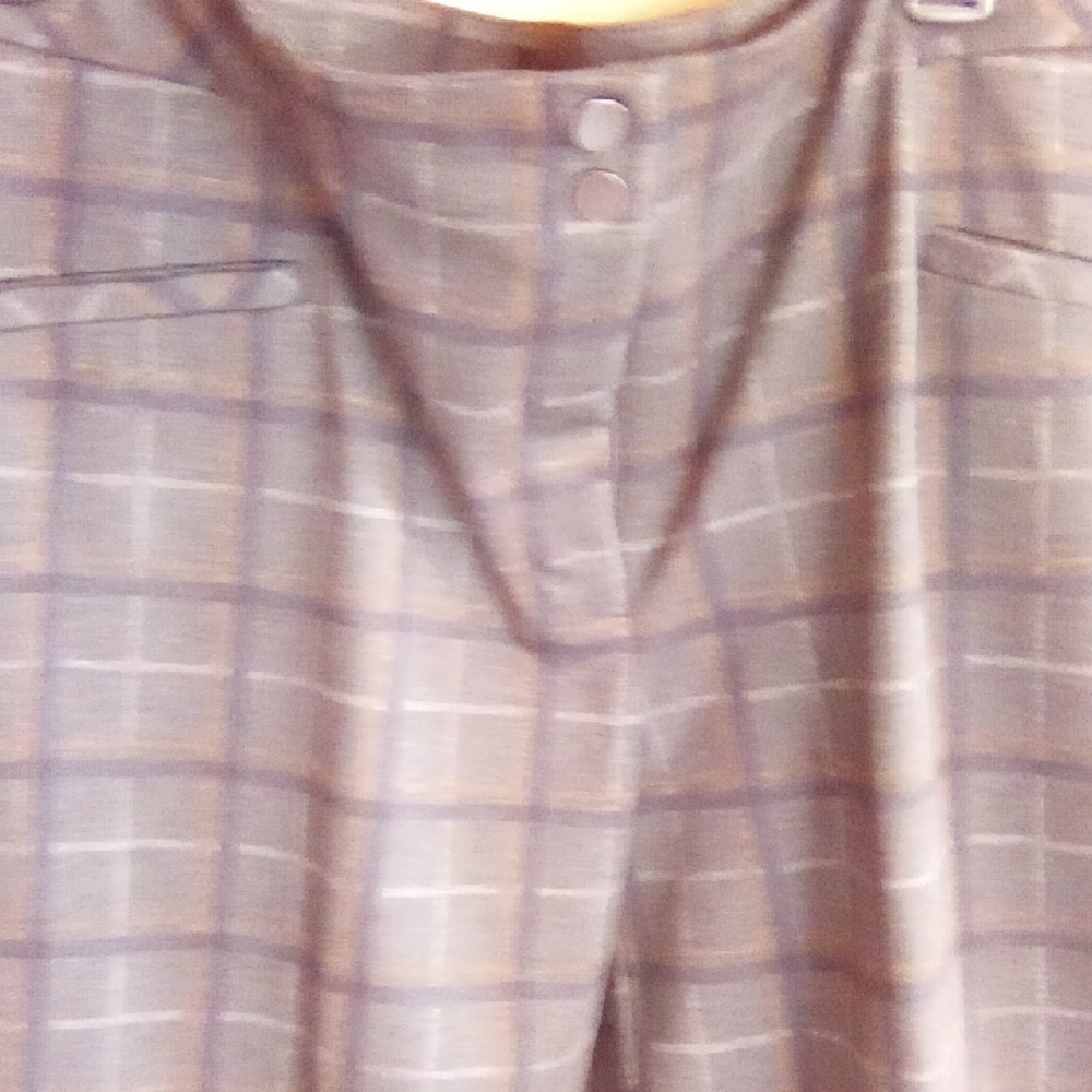 Elegant Women's Plaid Trousers - Black and Gray